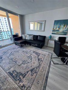 Alquiler de apartamento en The Wave Condo PH05