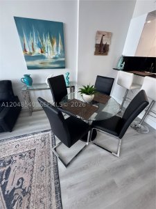 Alquiler de apartamento en The Wave Condo PH05