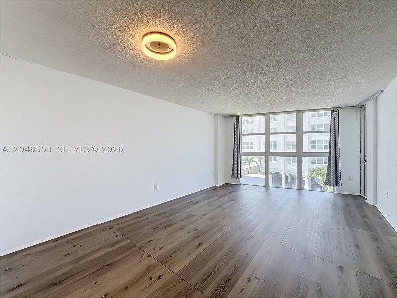Condo for sale at Bayview Terrace 208
