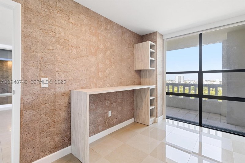 Apartment for rent at Balmoral Condo 11-O