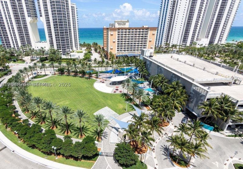 Condo for sale at Ocean Reserve 517