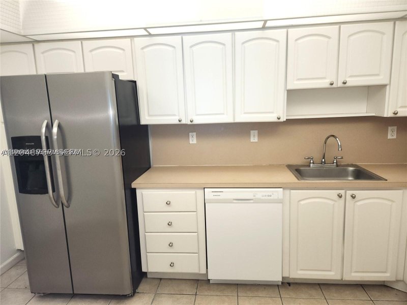 Condo for sale at Ocean Reserve 517