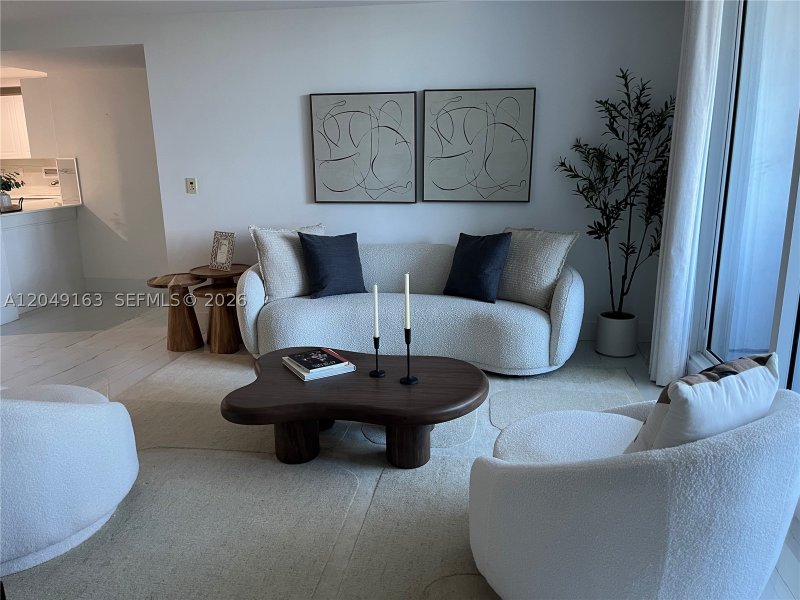 Comprar apartamento en Roney Palace 326