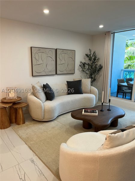 Comprar apartamento en Roney Palace 326