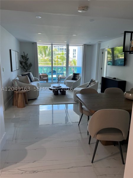 Comprar apartamento en Roney Palace 326