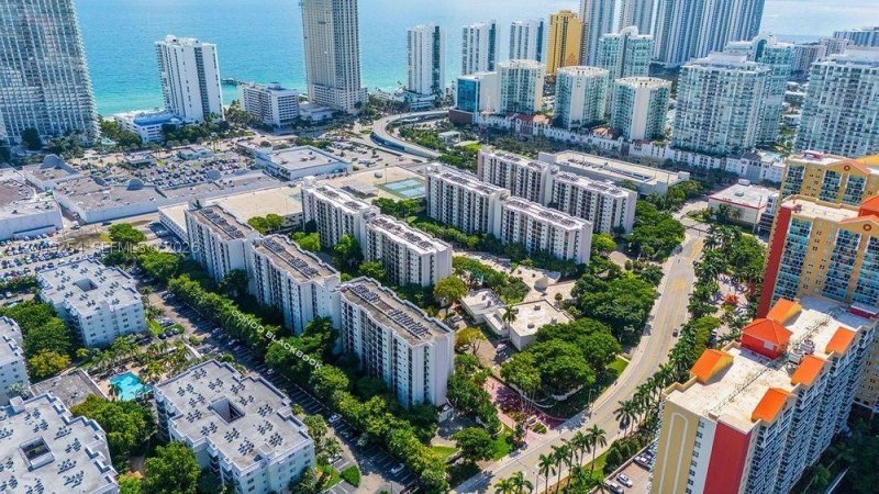 Alquiler de apartamento en Plaza of the Americas 907
