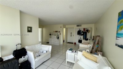 Alquiler de apartamento en Plaza of the Americas 907