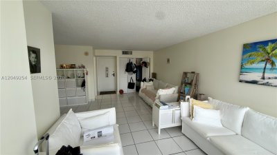 Alquiler de apartamento en Plaza of the Americas 907