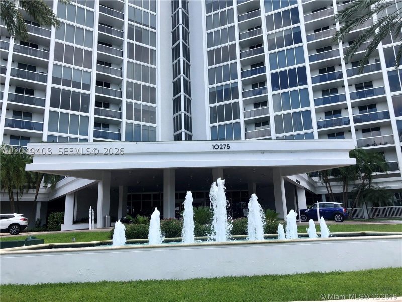 Apartment for rent at Harbour House 230