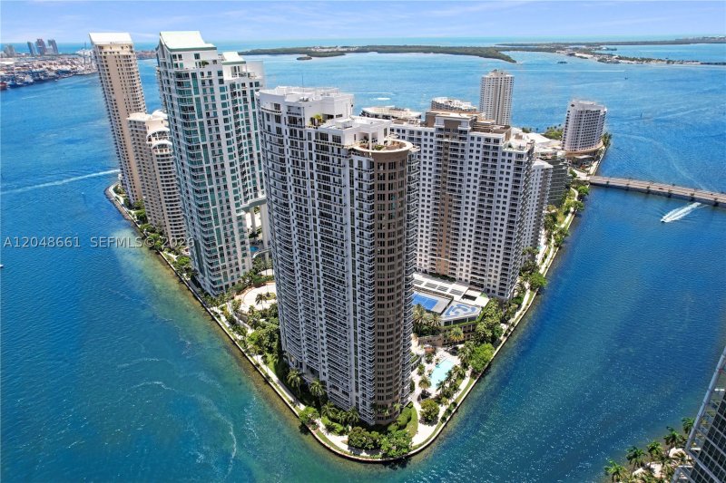 Apartment for rent at Courts Brickell Key 2210