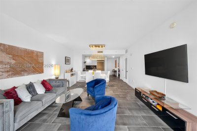 1100 Millecento Apt #1603