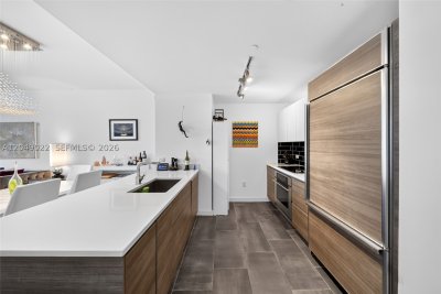 Alquiler de apartamento en 1100 Millecento 1603