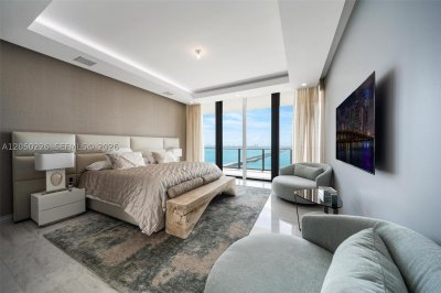 Comprar apartamento en One Paraiso PH5001