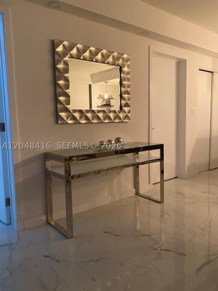 Condo for sale at Pavilion 722