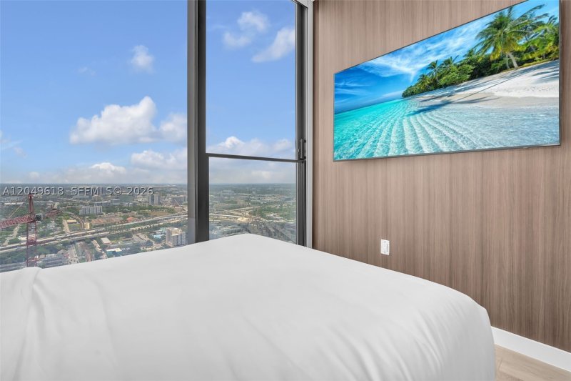 Condo for sale at E11EVEN Hotel & Residences 4607A