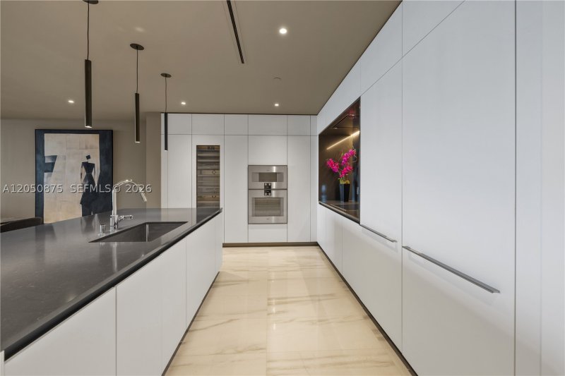 Alquiler de apartamento en Aston Martin Residences 3104