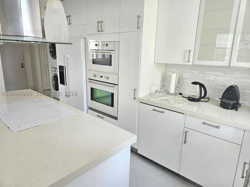 Condo for sale at Isola Brickell Key 602