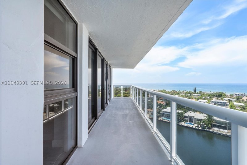 Condo for sale at Waterview 2044