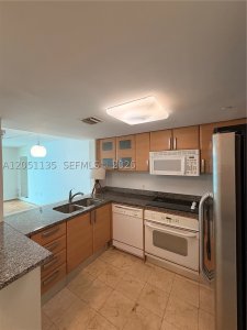 Skyline On Brickell Apt #502