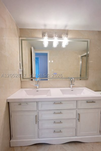 Apartment for rent at Parker Dorado 1418