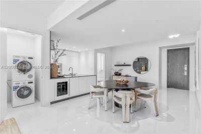 Comprar apartamento no Aston Martin Residences 4309