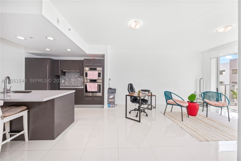 Condo for sale at Midtown Doral 422