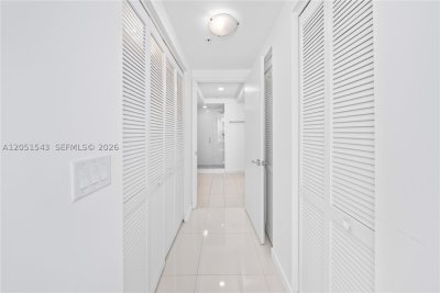 Comprar apartamento no Midtown Doral 422