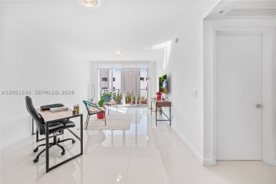 Comprar apartamento no Midtown Doral 422