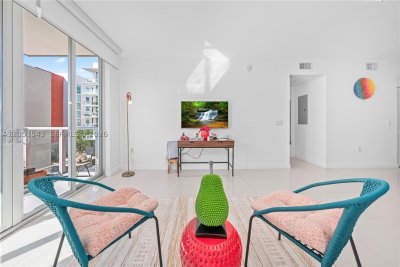 Comprar apartamento no Midtown Doral 422