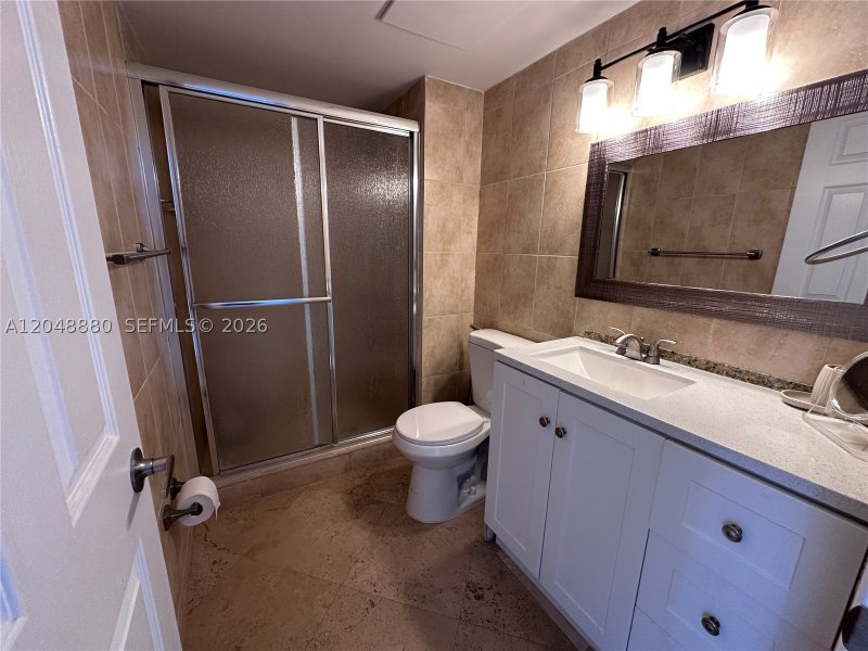 Apartment for rent at Del Prado South Tower 702