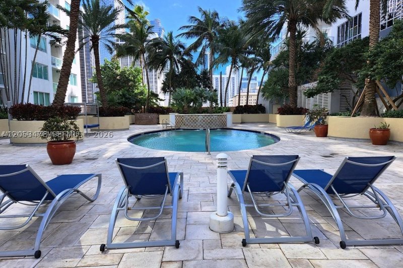 Aluguel de apartamento no Vizcayne Everglades On The Bay 2409