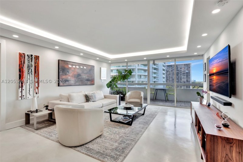 Apartment for rent at Imperial at Brickell 1202