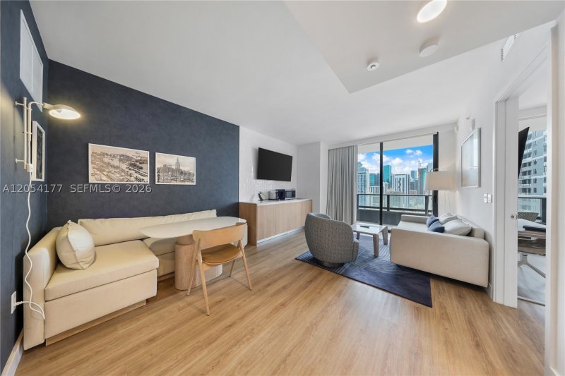 Property photo # 0