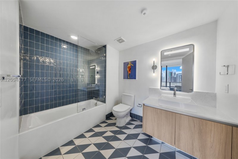 Property photo # 6
