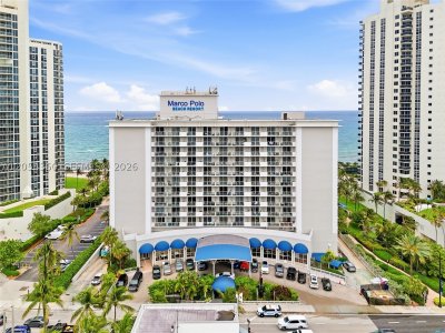 Comprar apartamento no Aventura Beach Club 341