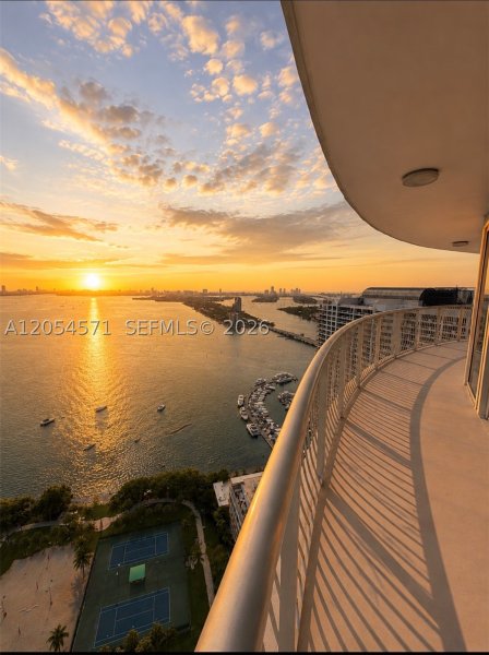 Condo for sale at Opera Tower 4201