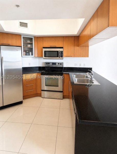 Condo for sale at Opera Tower 4201
