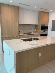 Alquiler de apartamento en One Park Tower by Turnberry 910