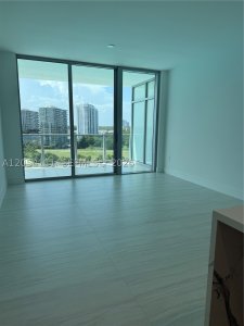 Alquiler de apartamento en One Park Tower by Turnberry 910