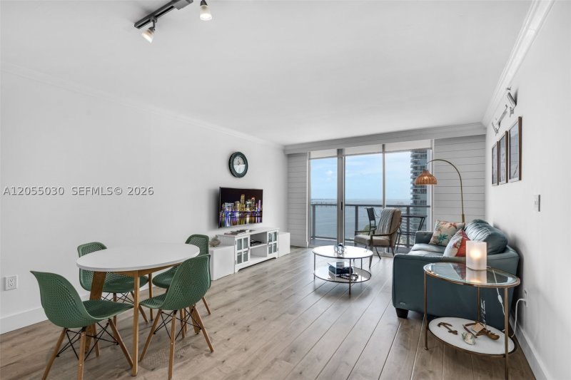 Aluguel de apartamento no Mark on Brickell 2007