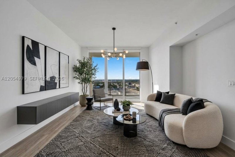 Apartment for rent at Midtown Miami 2 H1609