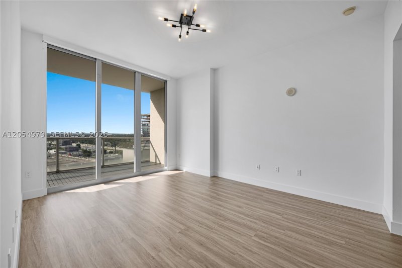 Apartment for rent at Midtown Miami 2 H1609