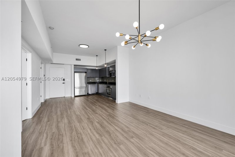 Apartment for rent at Midtown Miami 2 H1609