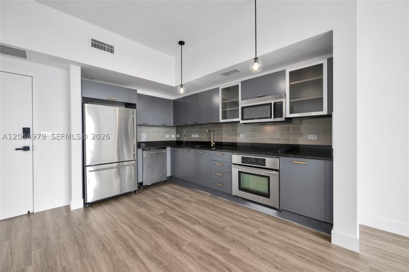 Apartment for rent at Midtown Miami 2 H1609