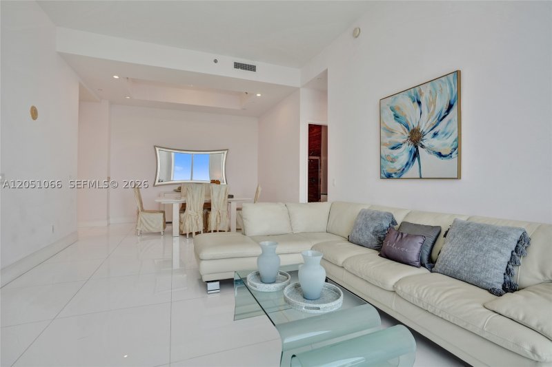 Comprar apartamento en Trump Tower One 4305