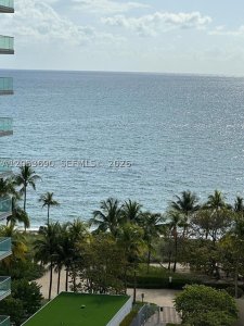 Alquiler de apartamento en The Plaza Bal Harbour 1103