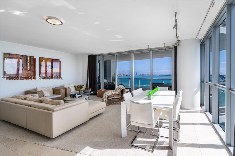 Condo for sale at Jade Brickell 1611