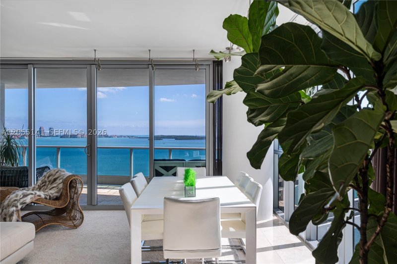Condo for sale at Jade Brickell 1611