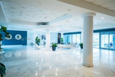 Comprar apartamento en Crystal House 14H