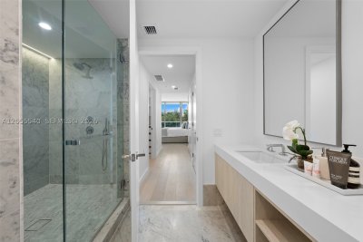 Alquiler de apartamento en La Baia South 302